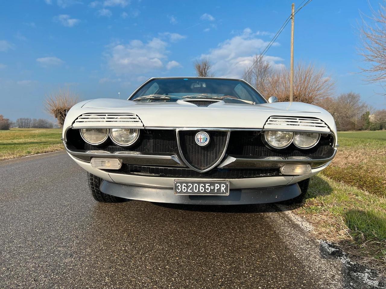 Alfa Romeo Montreal 2.600 V8