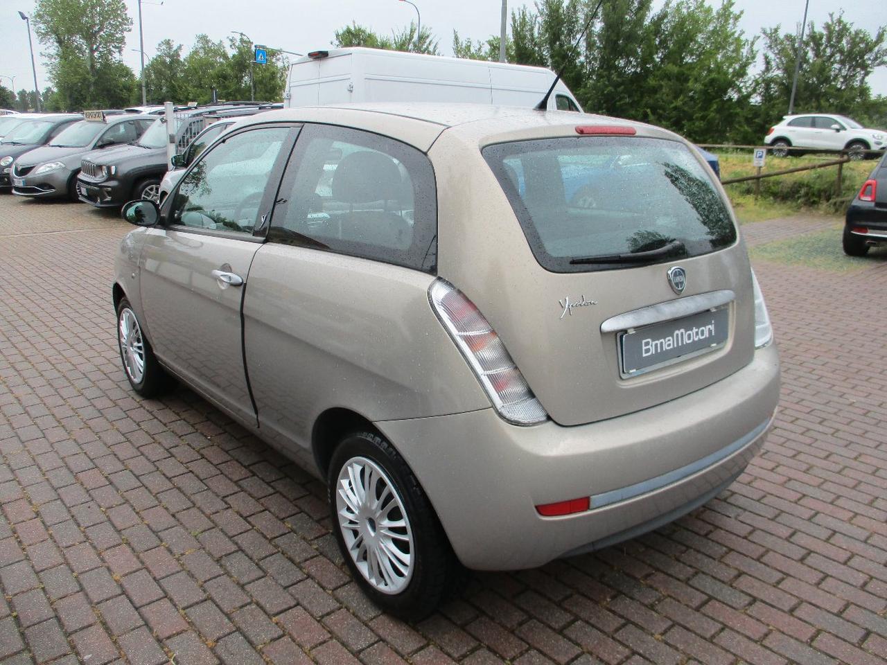 Lancia Ypsilon 3 Porte Ypsilon 1.2 8v Oro Plus OK NEOPAT.
