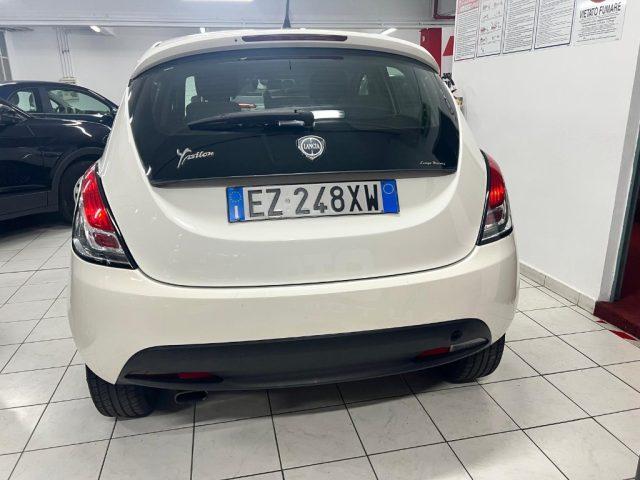 LANCIA Ypsilon 1.2 69 CV 5 porte GPL Ecochic Gold