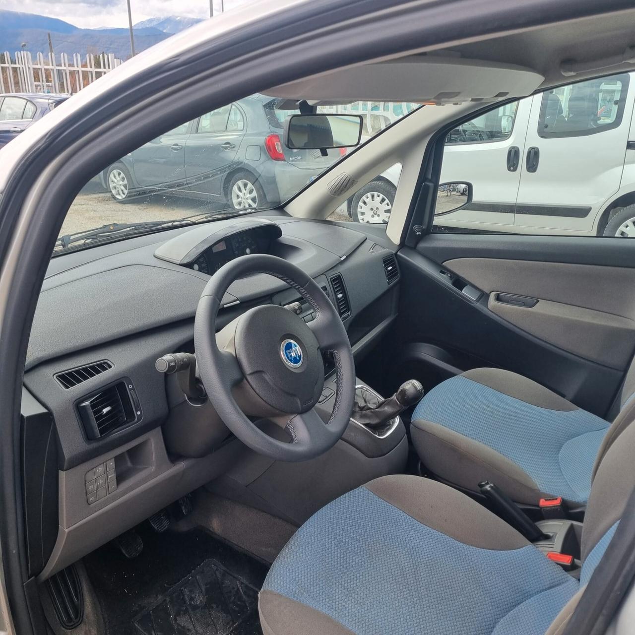 Fiat Idea 1.3 Multijet 16V 70 CV BlackEnergy