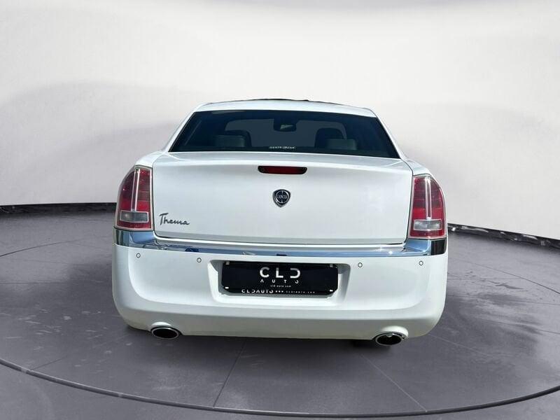 Lancia Thema 3.0 V6 Mijet II 190cv Platinum E5(AT 5m)