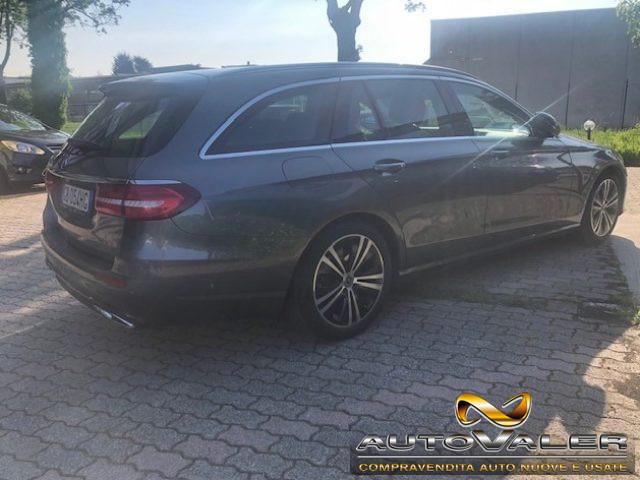 MERCEDES-BENZ E 200 d S.W. Auto Sport,Led