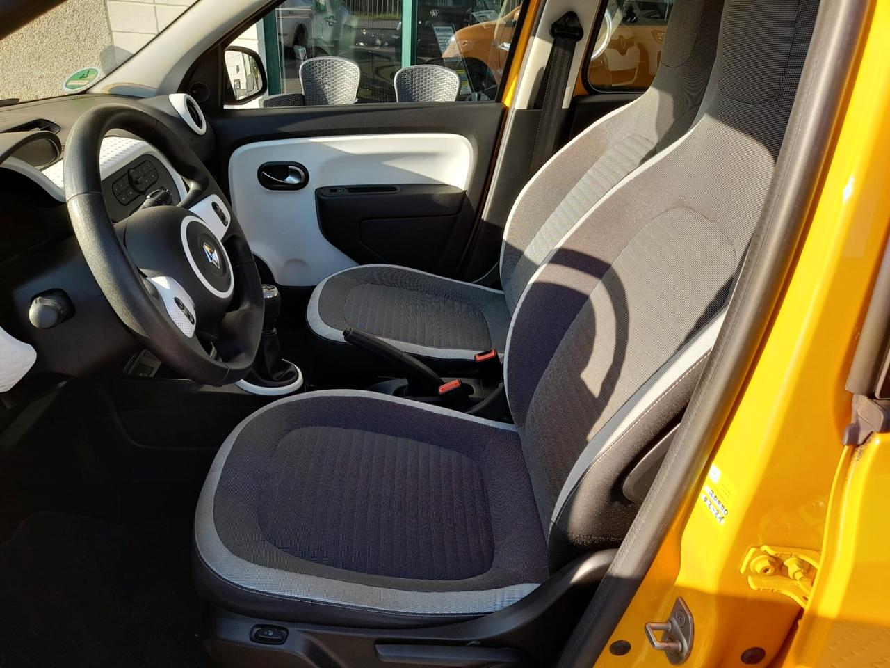 Renault Twingo SCe 73CV Duel2