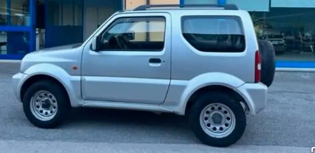 Suzuki Jimny 1.3i 16V cat 4WD JLX