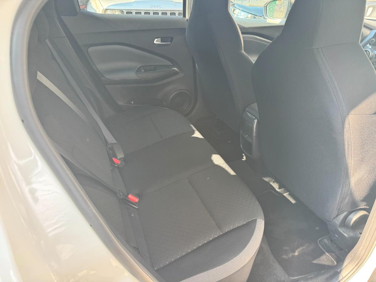 Nissan Juke 1.0 DIG-T 117 CV DCT N-Connecta