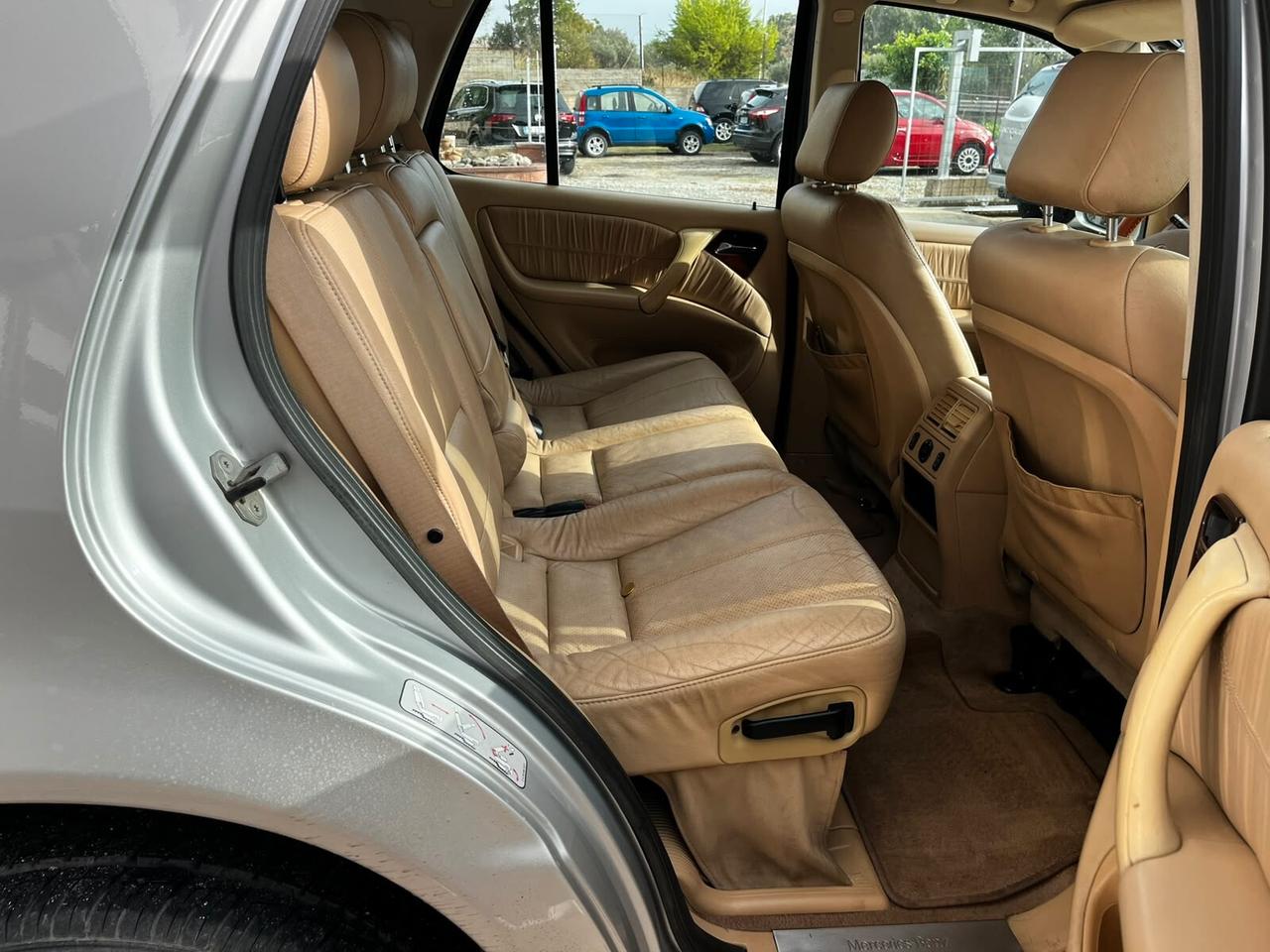 Mercedes-benz ML 270 turbodiesel cat CDI SE Leather
