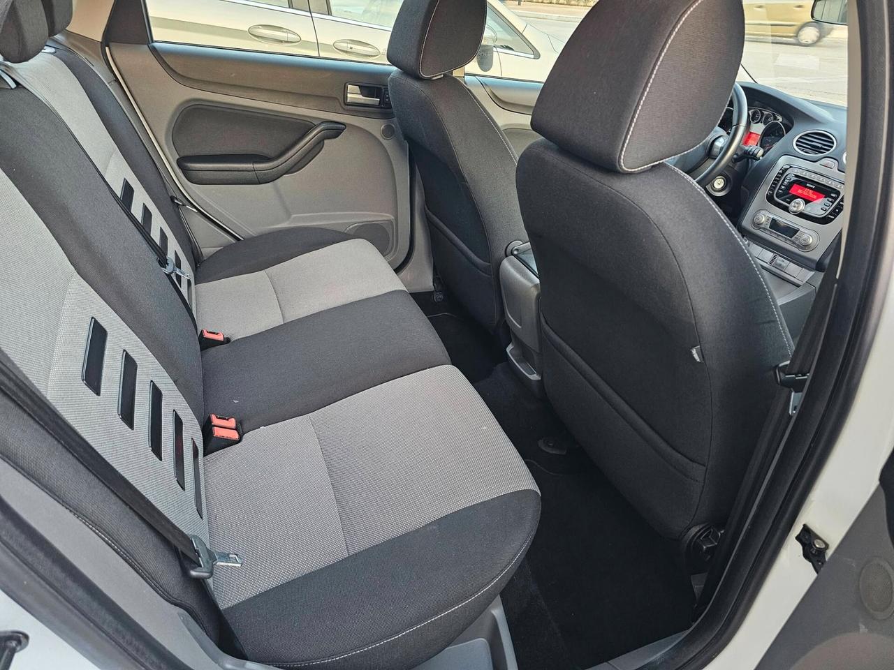 FORD FOCUS SW 1.6 TDCI 110CV TITANIUM