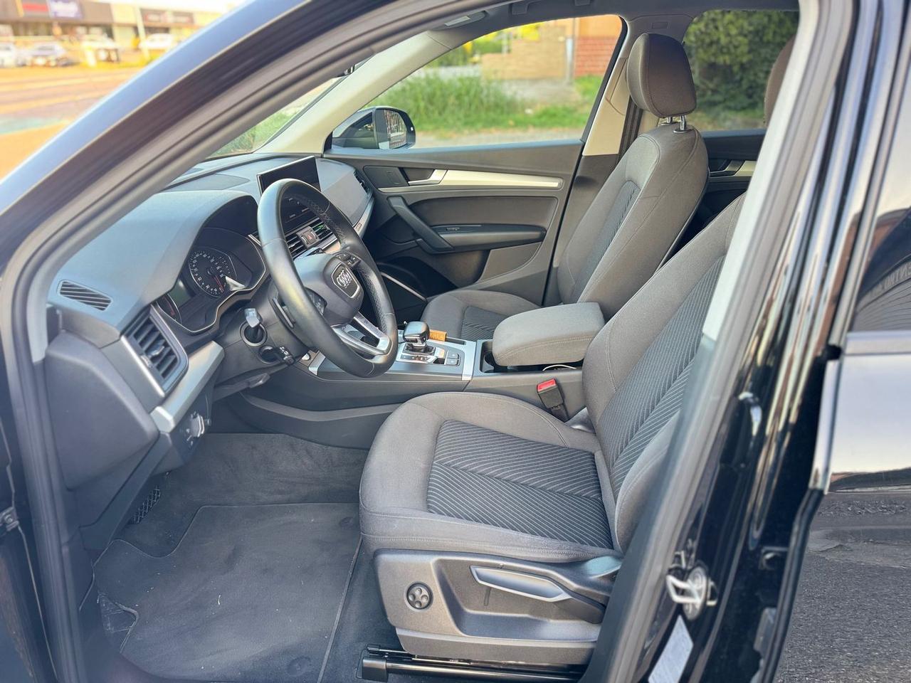 Audi Q5 Business 2.0 40 TDI MHEV #6957