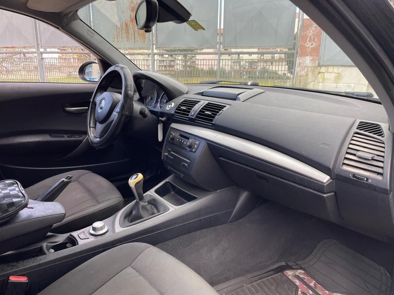 Bmw 118d 5 porte SuperFull perfett