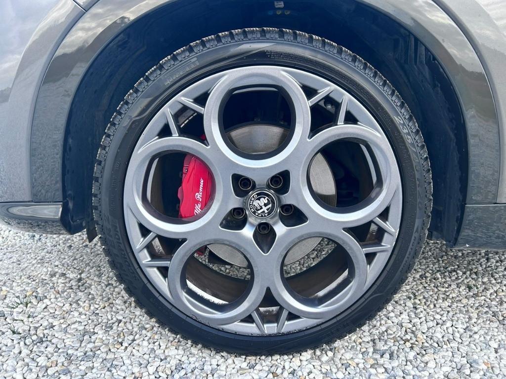 ALFA ROMEO Tonale - Tonale 1.5 hybrid Speciale 130cv tct7