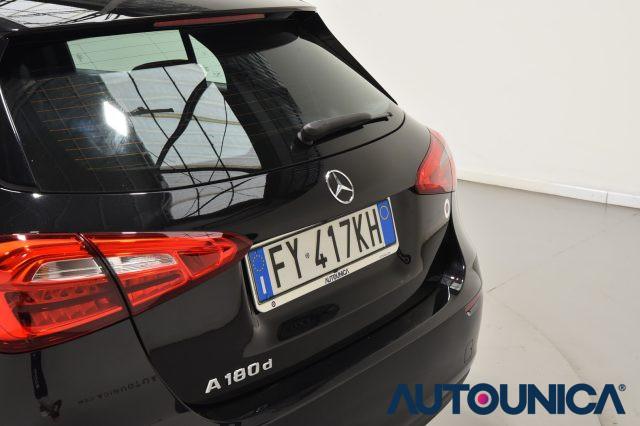 MERCEDES-BENZ A 180 D AUTOMATICA BUSINESS NAVIGATORE