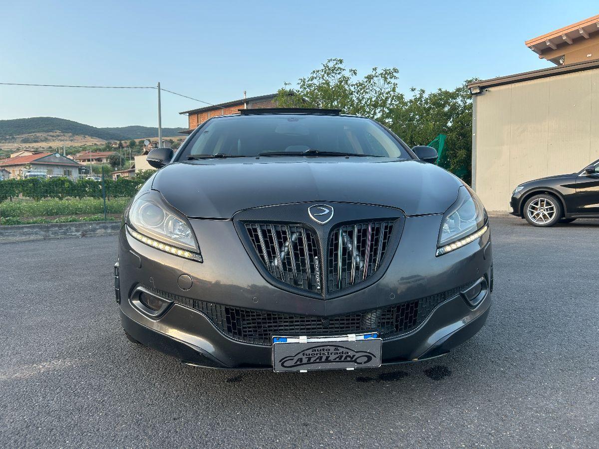 LANCIA - Delta - 1.9 MJT Twinturbo DPF Platino tetto navi telecamera