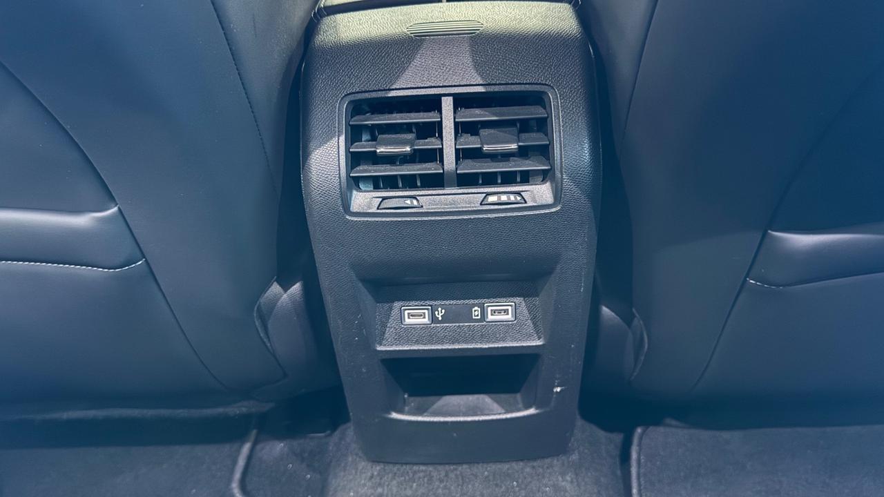 Peugeot 308 BlueHDi 130 EAT8 Allure Pack-2022