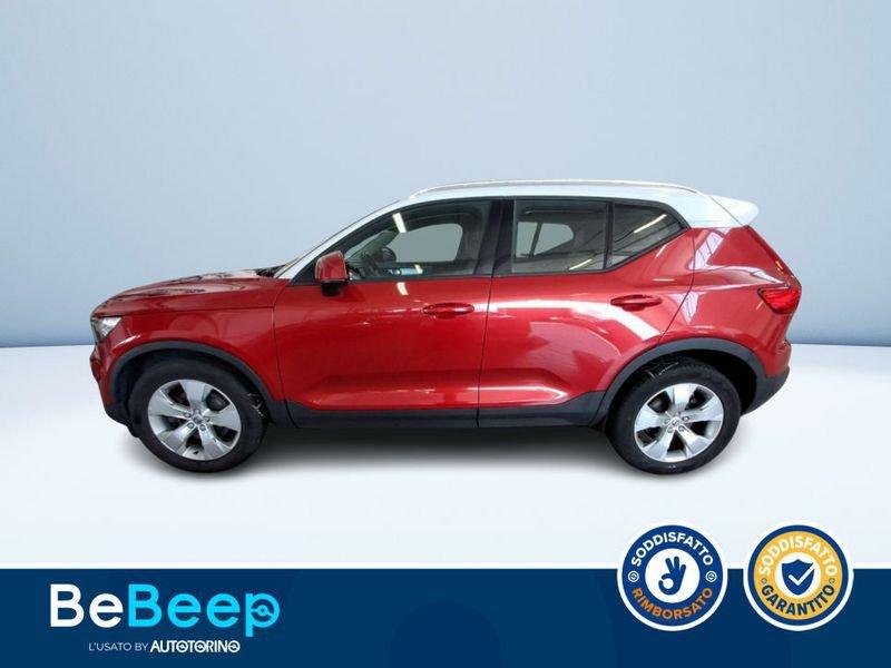 Volvo XC40 2.0 D4 MOMENTUM AWD GEARTRONIC