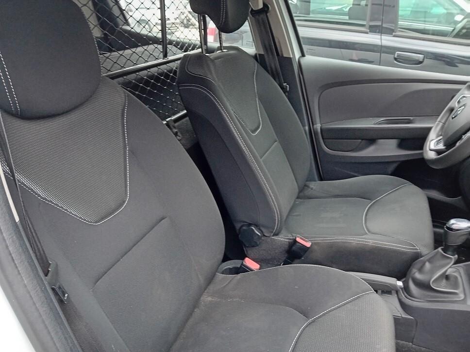 Renault Clio dCi 8V 75CV 5 porte Van Energy € 4.000 + IVA