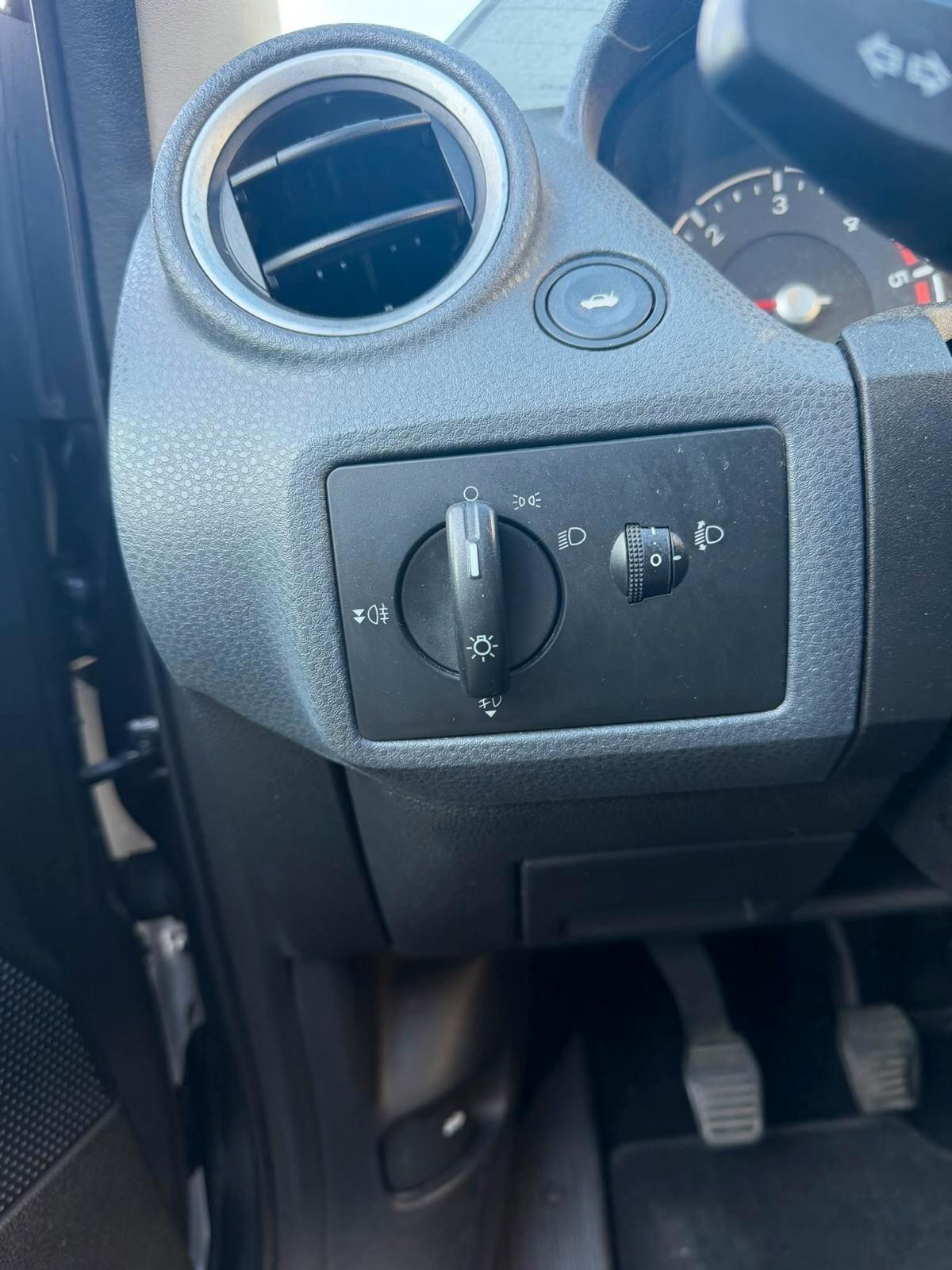 Ford Fiesta 1.4 Diesel 68CV