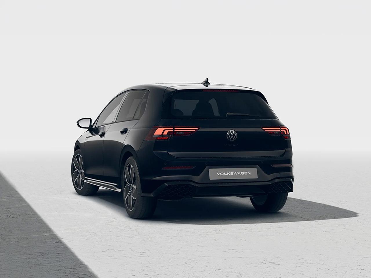 Volkswagen Golf 1.5 etsi r-line plus 150cv dsg