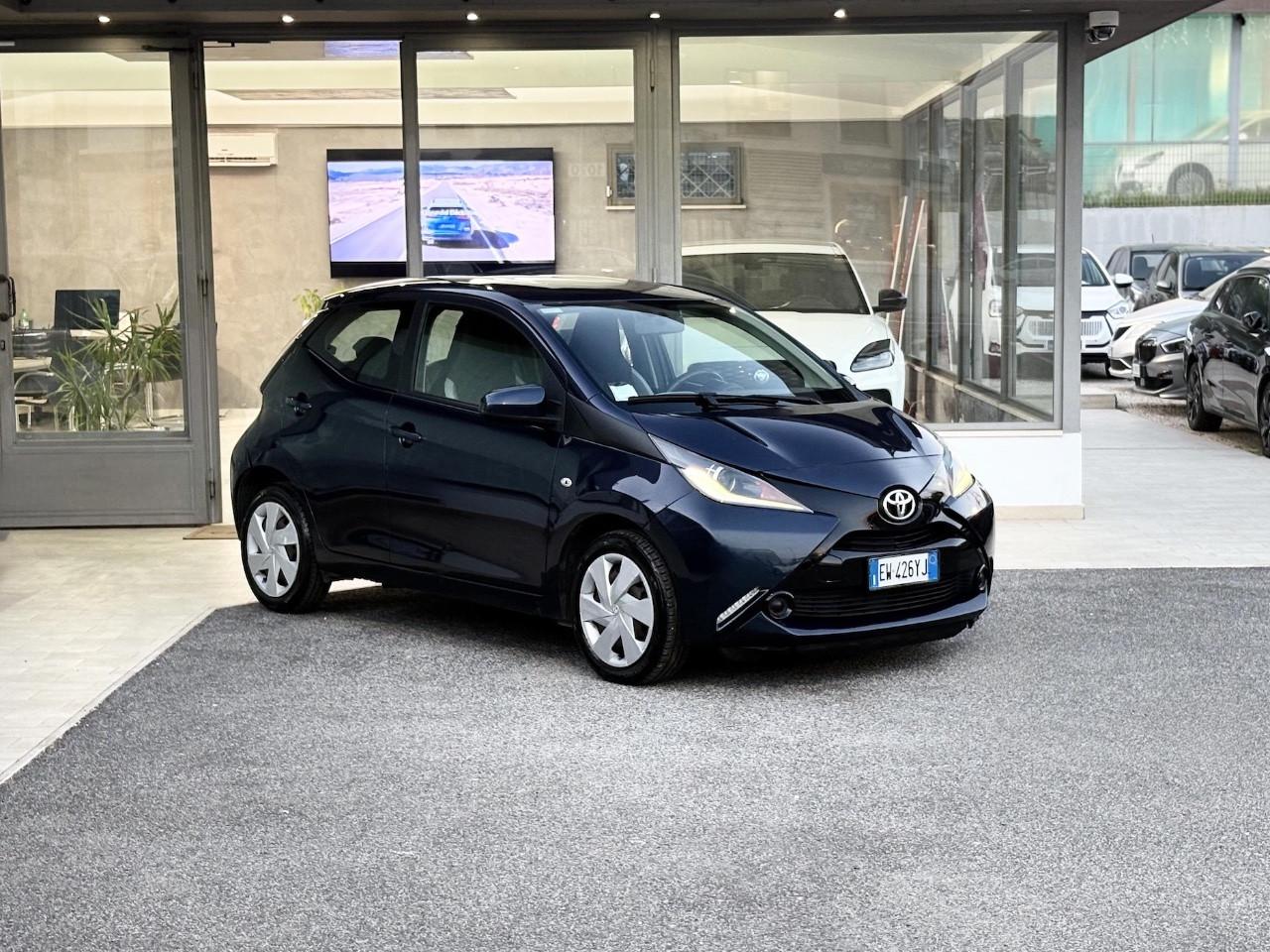 Toyota Aygo 1.0 Benzina 69CV E6 Automatico - 2014