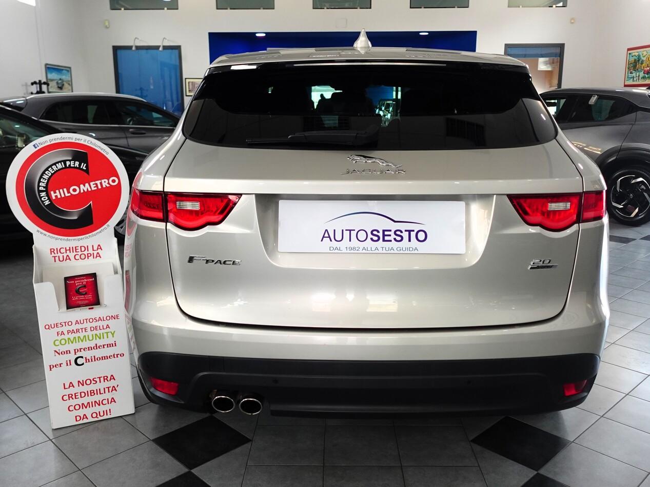 Jaguar F-Pace 2.0d 180 CV AWD R-SPORT