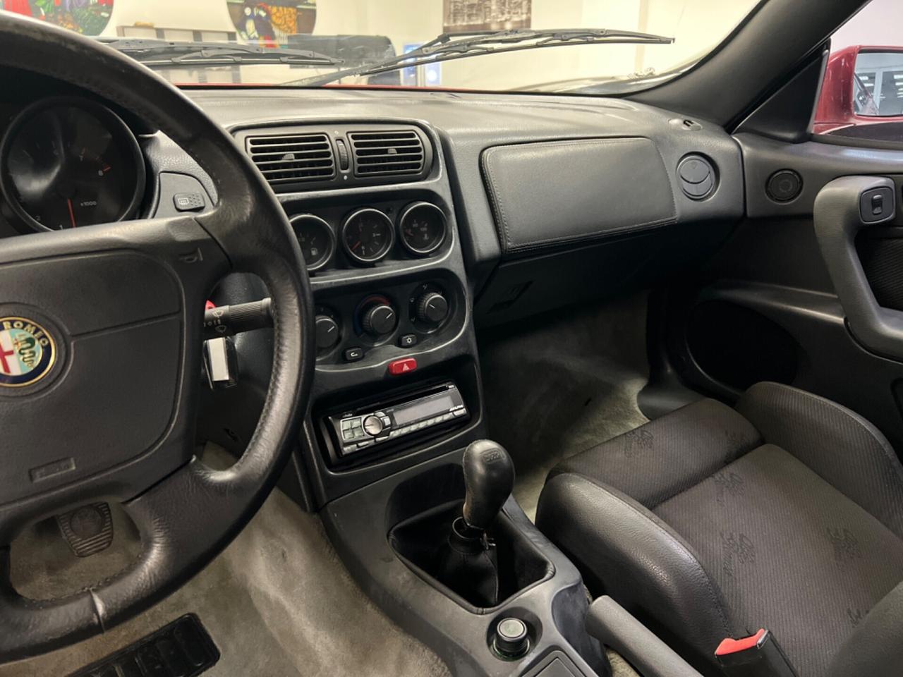 Alfa Romeo GTV 2.0i 16V Twin Spark cat