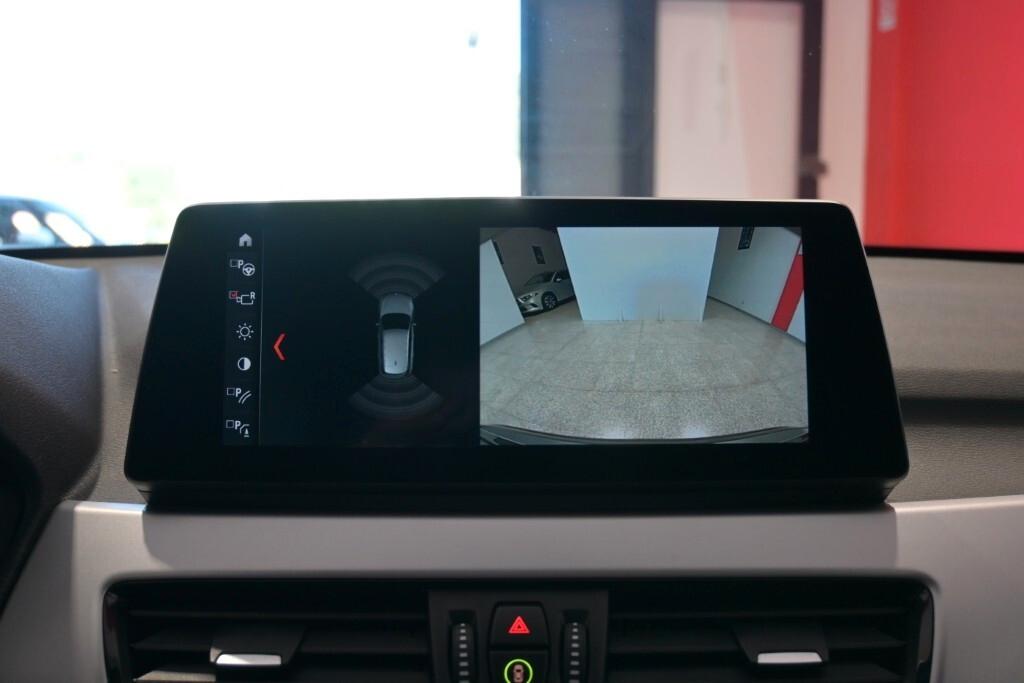 BMW X1 16D 115CV 6M. S-DRIVE BUSINESS ADVANTAGE ( CRUISE - PELLE - NAVI - PARK ASSISTANT - TELECAMERA POST. - CERCHI 17 )