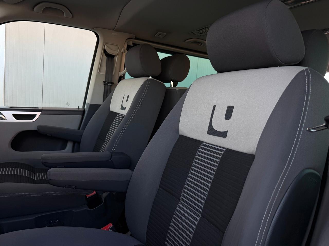 Volkswagen T5 Multivan 2.5 tdi UNITED 174cv dpf