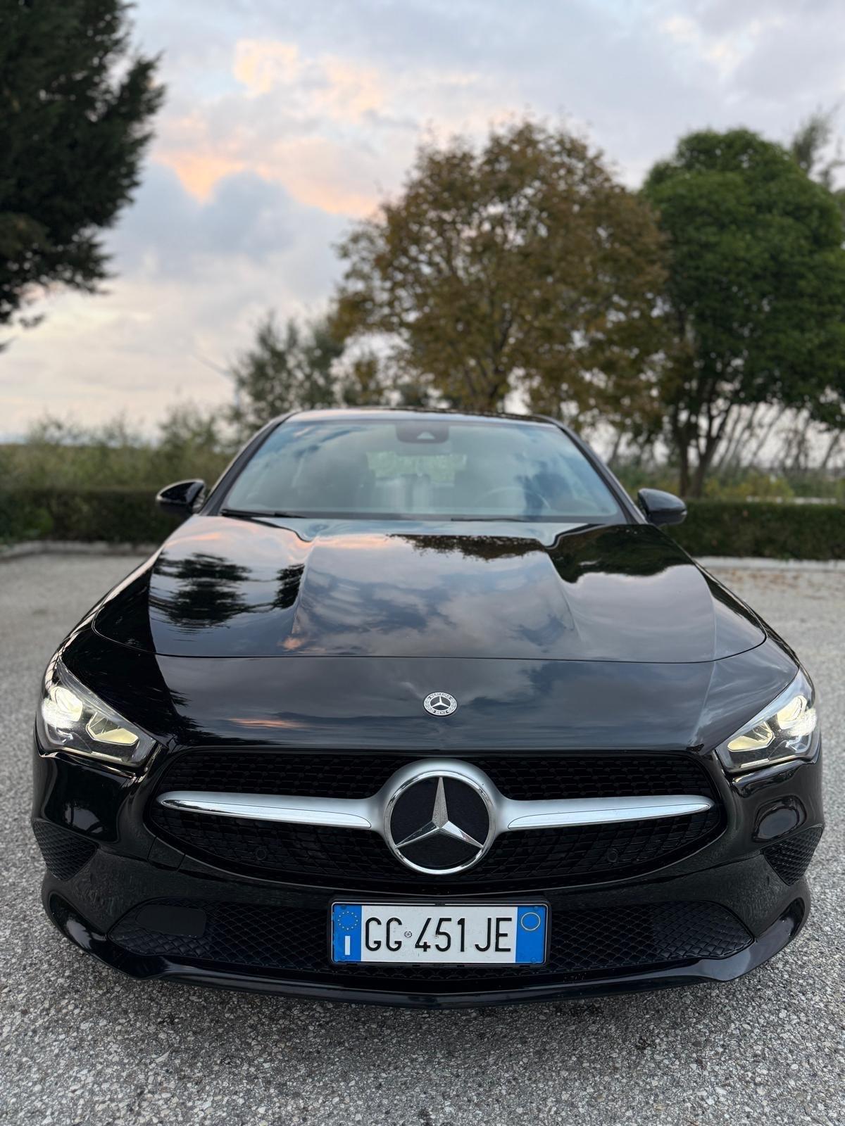 Mercedes-benz CLA 200 d Automatic Business extra