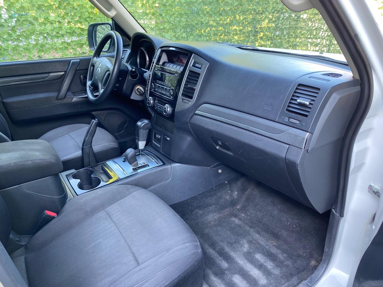 Mitsubishi Pajero 3.2 DI-D 16V aut. 5p. Intense DPF