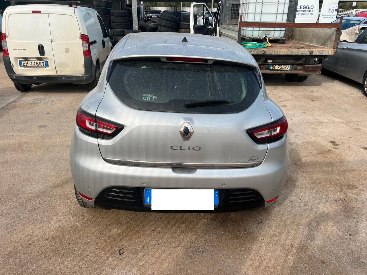 Renault Clio TCe 12V 90 CV 5 porte Moschino Life