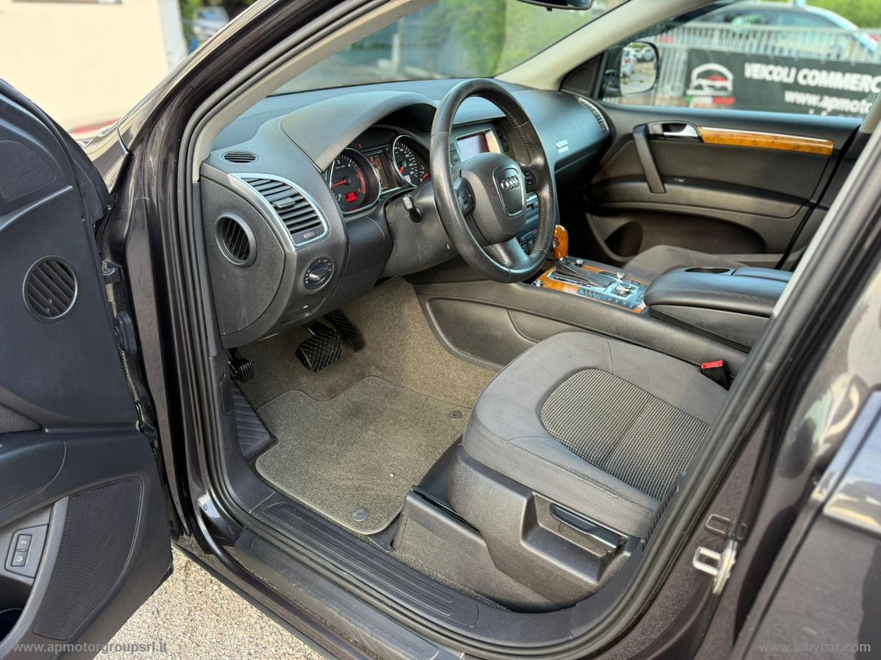 AUDI Q7 3.0 TDI 233CV quattro tiptronic