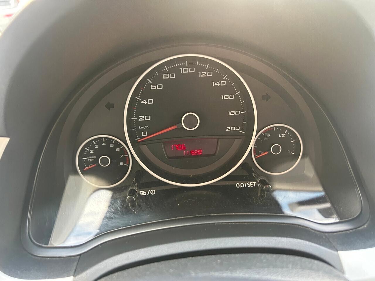 Seat Mii 1.0 68 CV 5 porte Chic Ecofuel