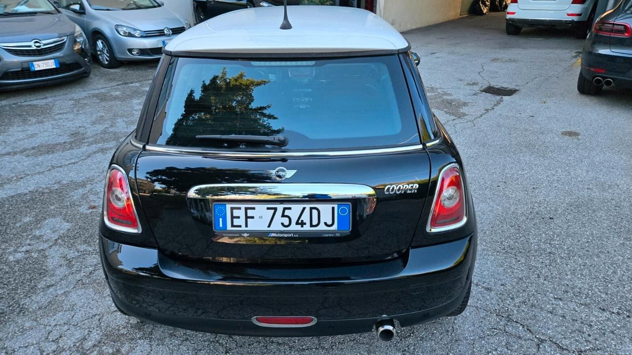 Mini 1.6 16V Cooper