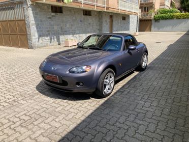 Mazda MX-5 Roadster Coupé 1.8L Fire