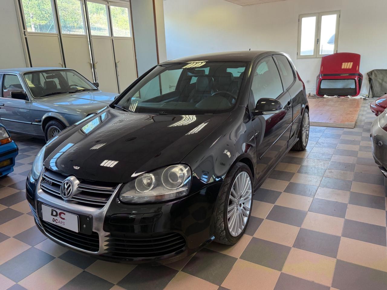 Volkswagen Golf 3.2 VR6 4mot. 3p. R32