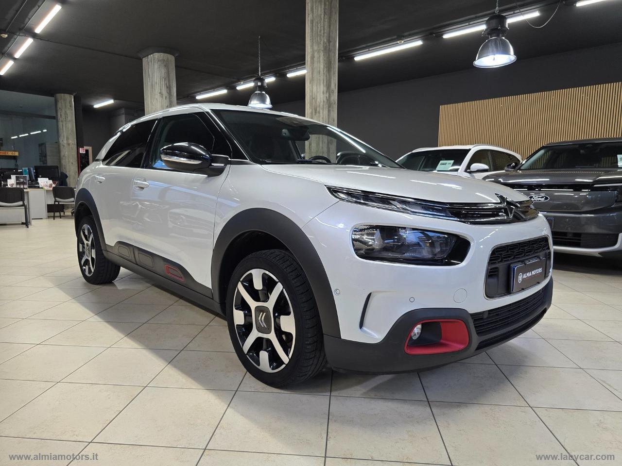 CITROEN C4 Cactus BlueHDi 100 S&S Shine