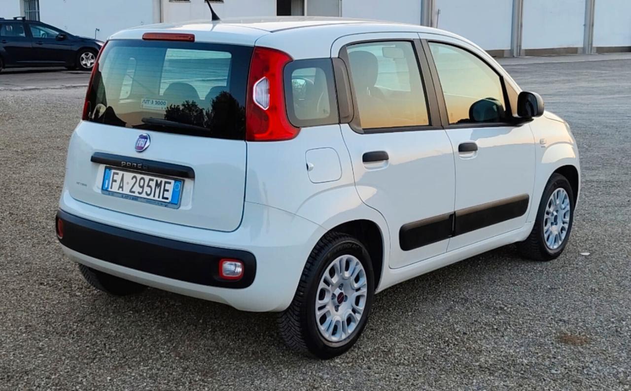 Fiat Panda 1.2 Lounge ANNO 2015