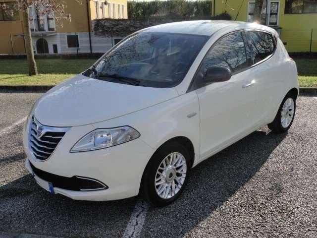 Lancia Ypsilon Ypsilon 1.2 8v Gold 69cv