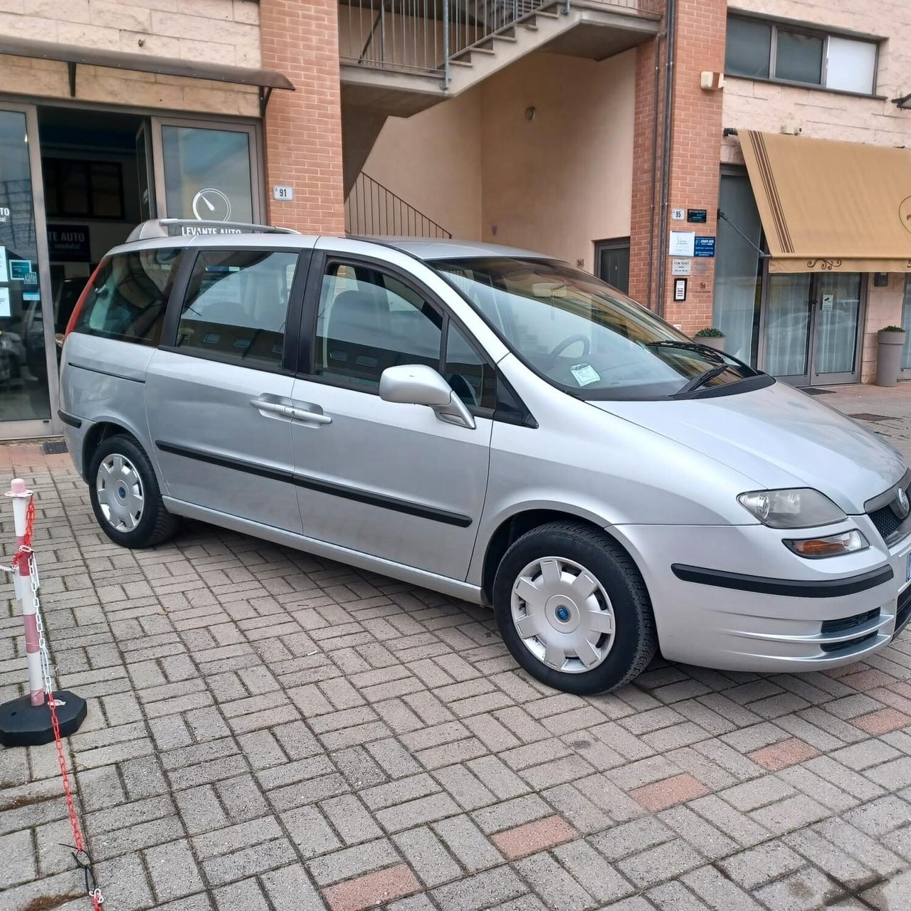 7 POSTI FIAT SCUDO 2.2 TDI BEN CONSERVATO