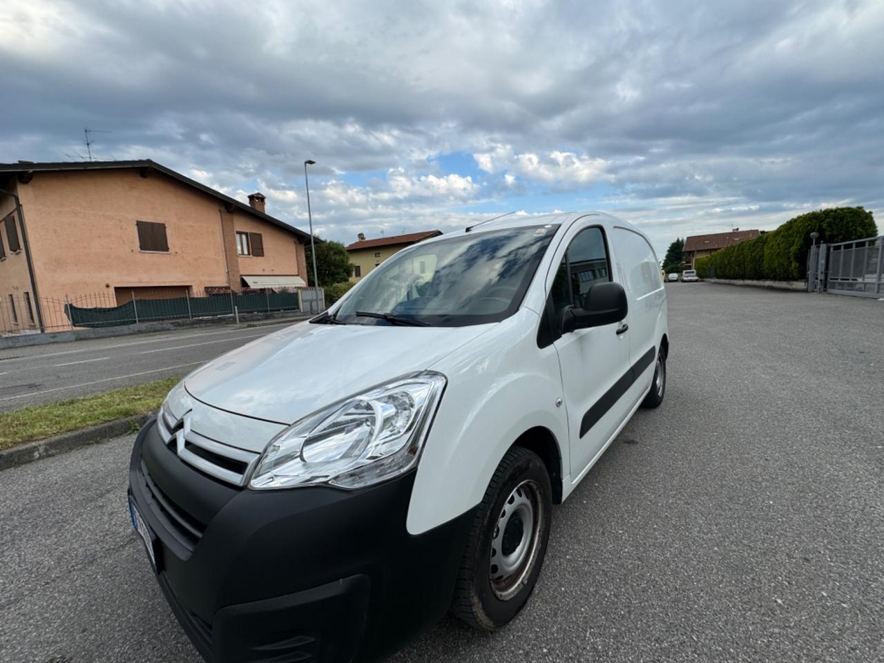 Citroen Berlingo Multispace BlueHDi 100 S&S XTR