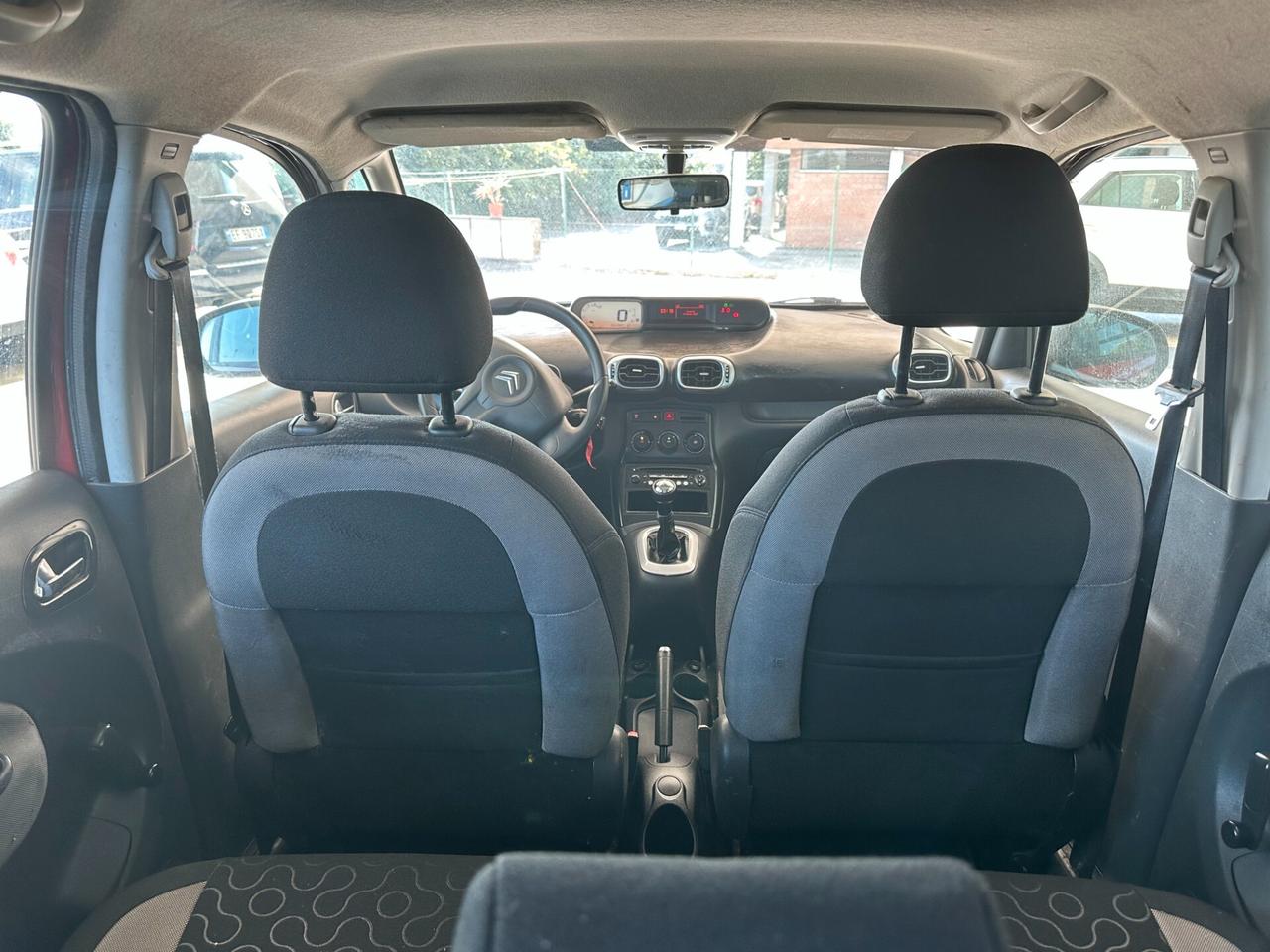 Citroen C3 Picasso 1.6 HDi (12 RATE)