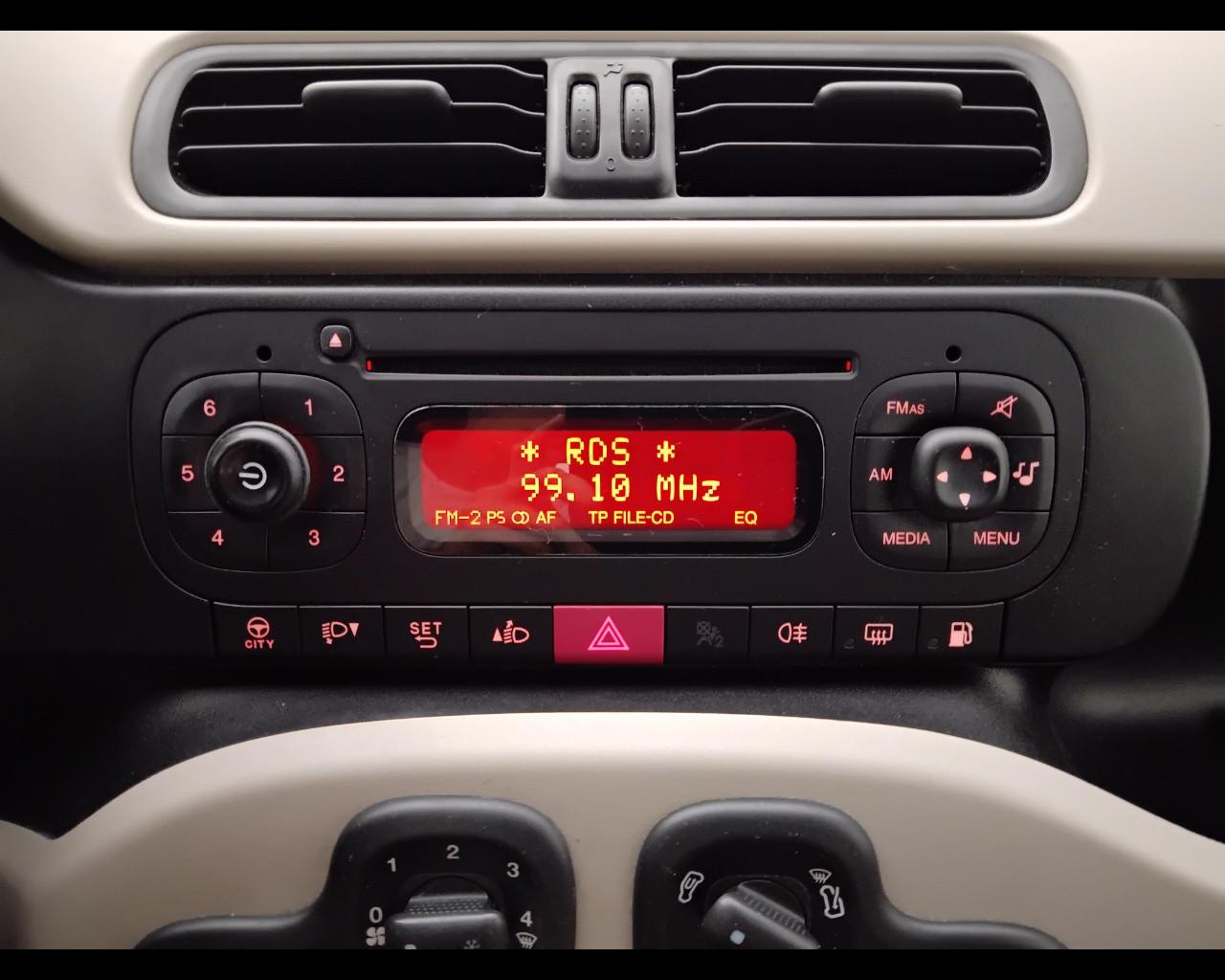 FIAT Panda III 2012 - Panda 0.9 t.air t. natural power Easy 80cv E6
