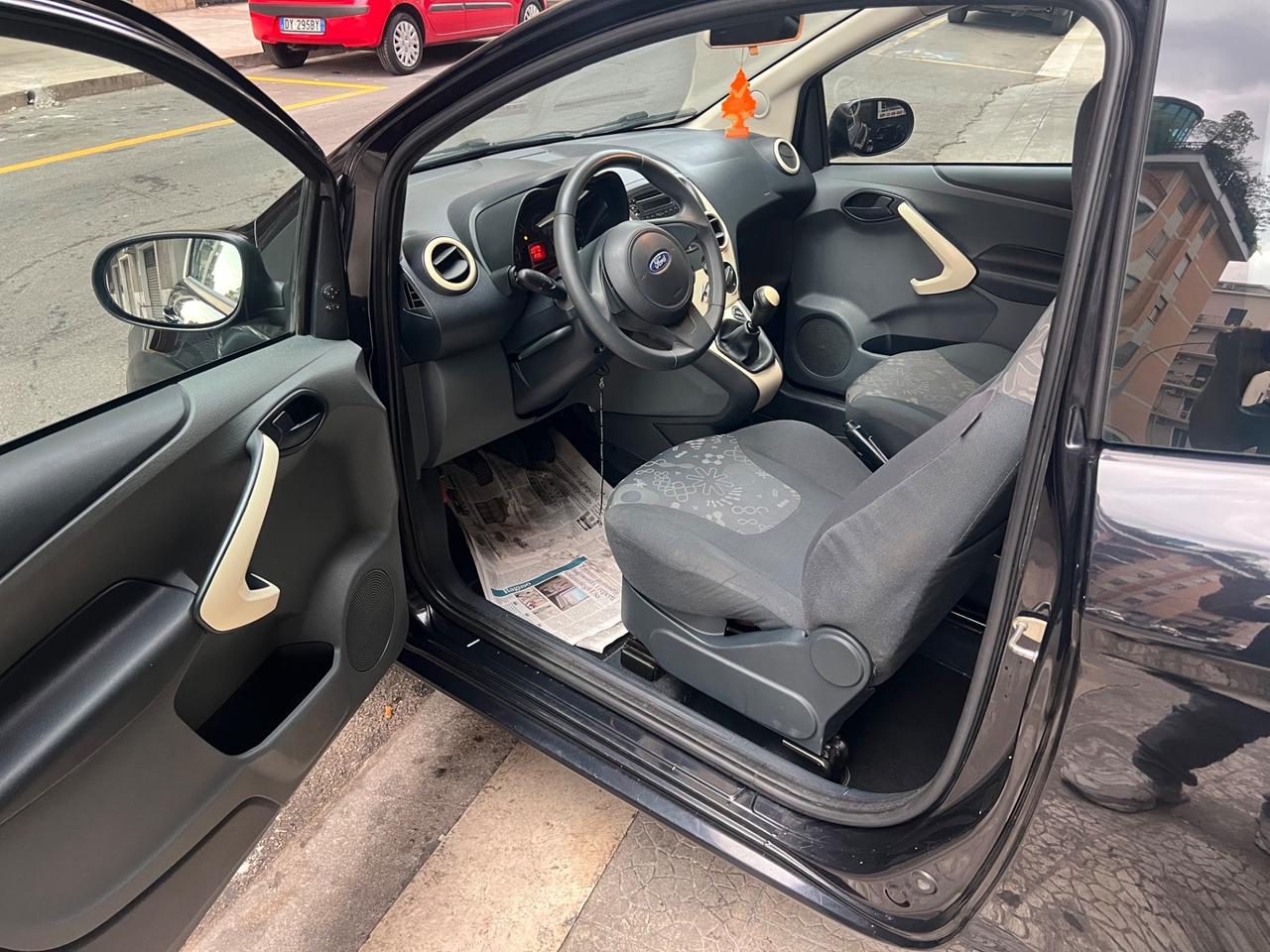 Ford Ka 1.3 TDCi 75CV Titanium cDPF