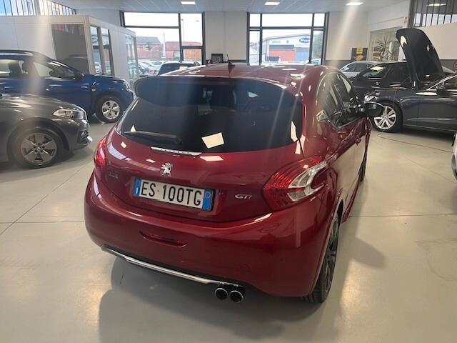 Peugeot 208 1.6 THP 200 CV 3 porte GTi