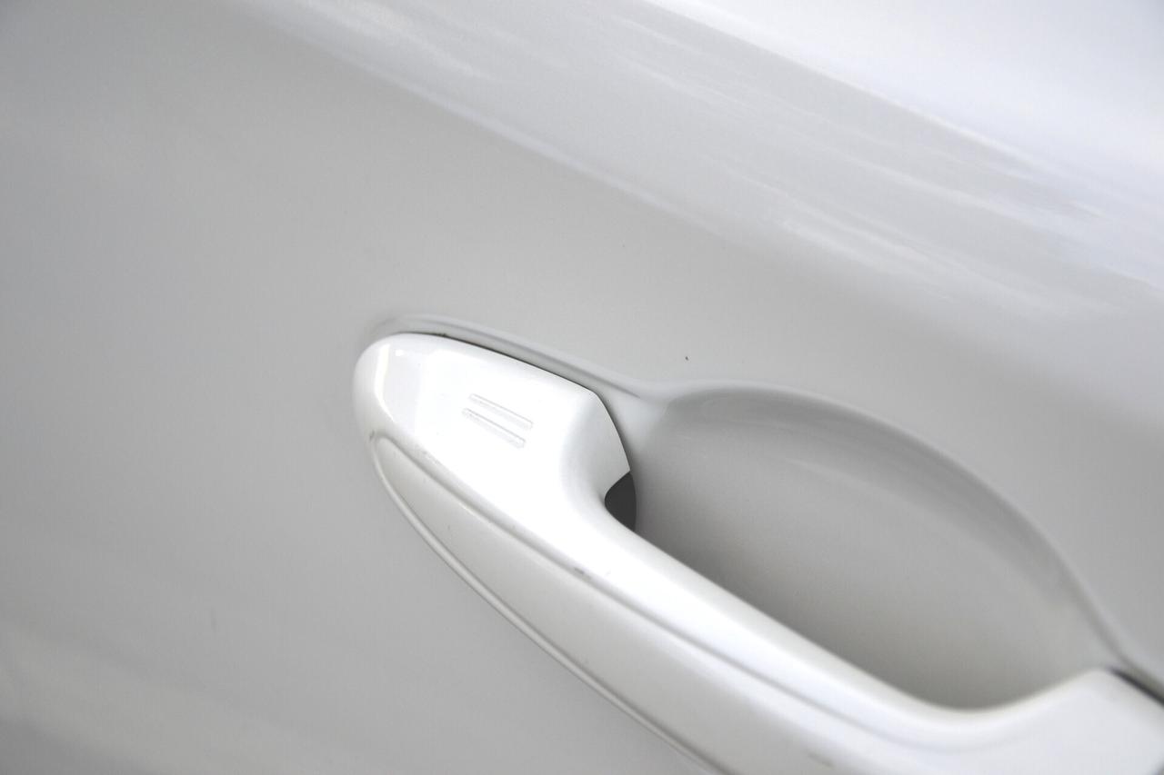 Toyota RAV 4 2.0 D-4D 143CV **NAVI+CRUISE+RCAM+PDC+LED+EURO6B*