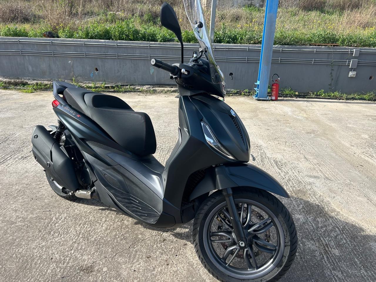 Piaggio beverly 400 s