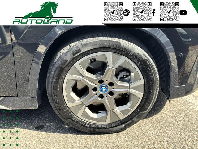 BMW iX1 xDrive 30 xLine