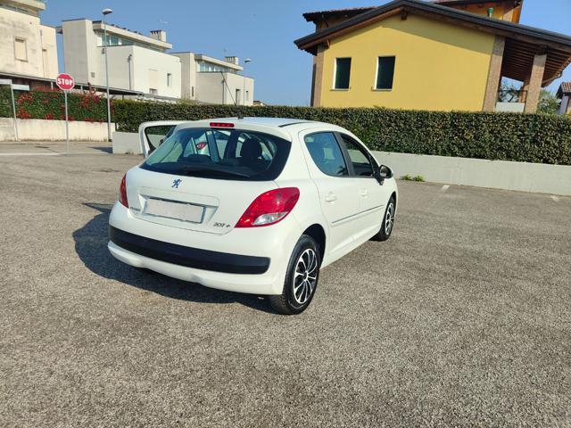 PEUGEOT 207 1,4 BENZ./G.P.L. 5 Porte ( OK NEOPATENTATI )