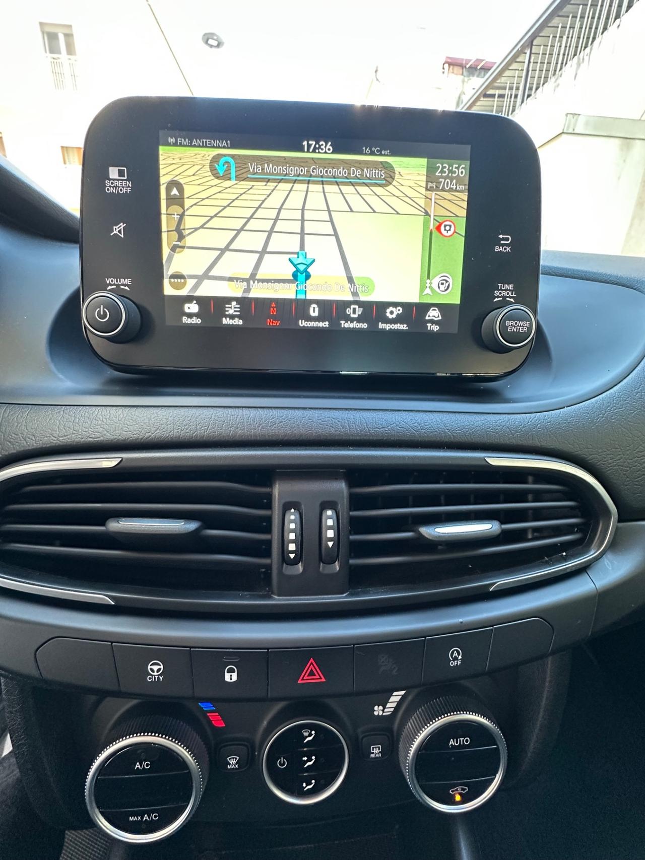 Fiat Tipo 1.3 Mjt S&S 5 porte Cross