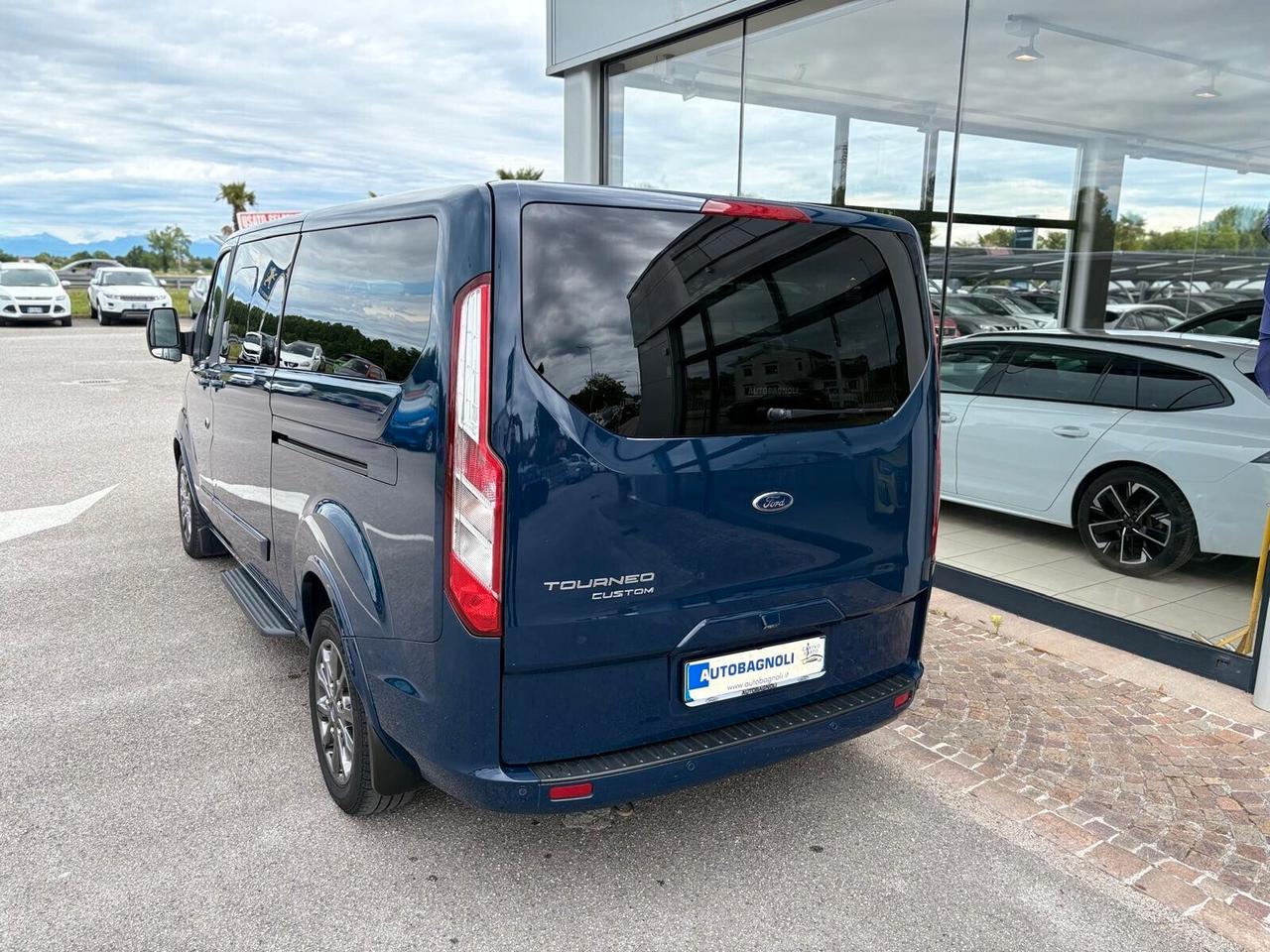 Ford Tourneo Custom 320 TITANIUM 2.0 EcoBlue PL 9 posti UNICO PR.