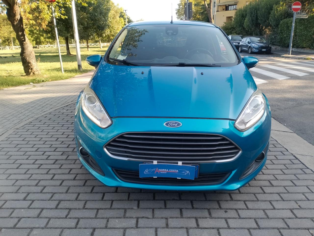 Ford Fiesta 1.0 80CV 5 porte Titanium